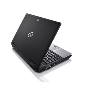 Лаптоп Fujitsu LifeBook E782 i5-3320M